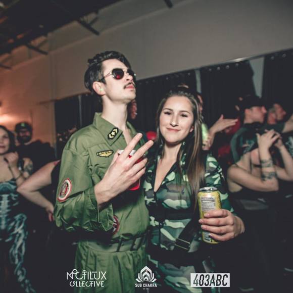 Meet your Posher, Shelby - Picture 1 of 1